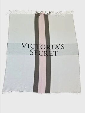 Victorias Secret Blanket Throw HOLIDAY 2016 White Pink & Gray 50 x 60